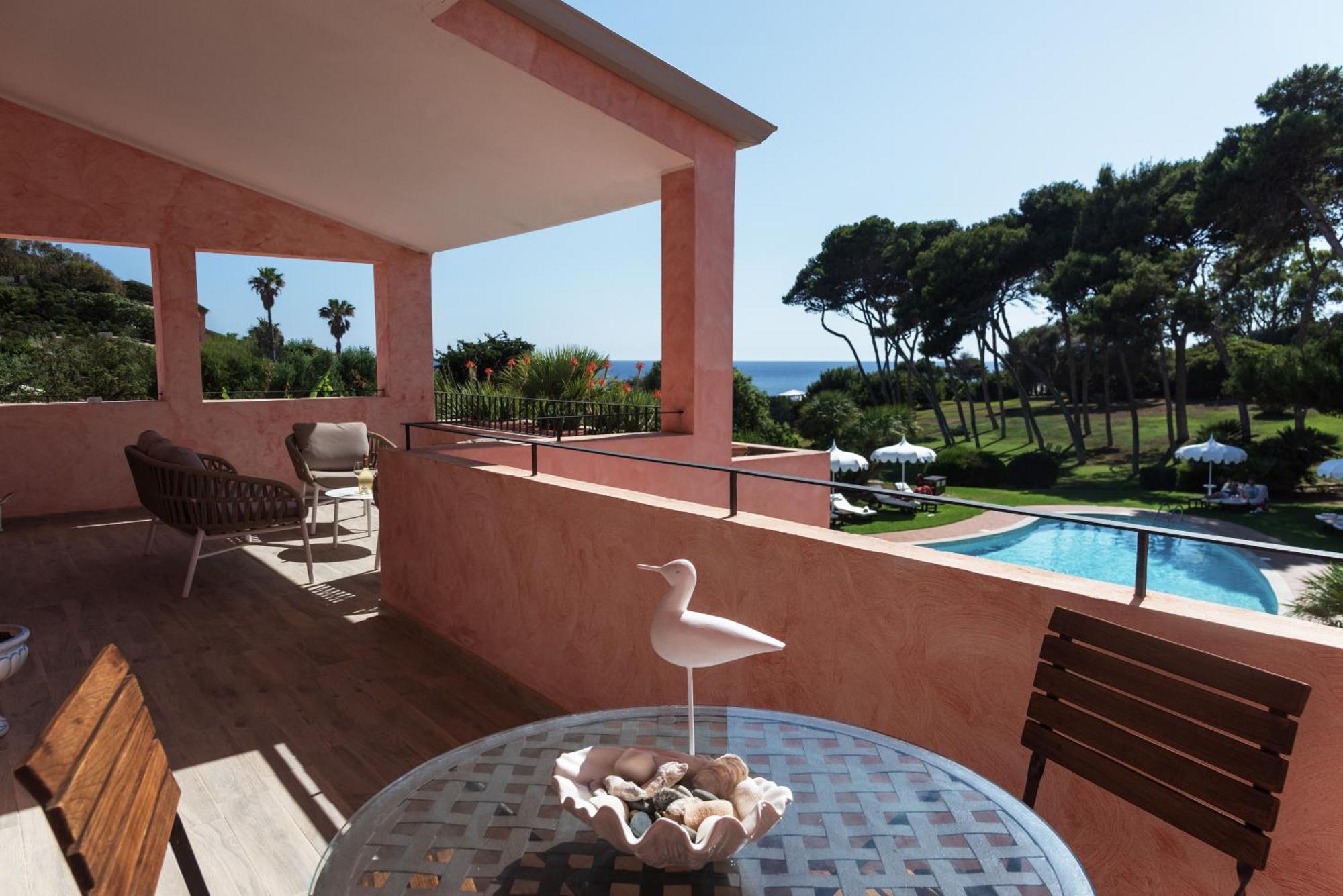 Cala Caterina 4*