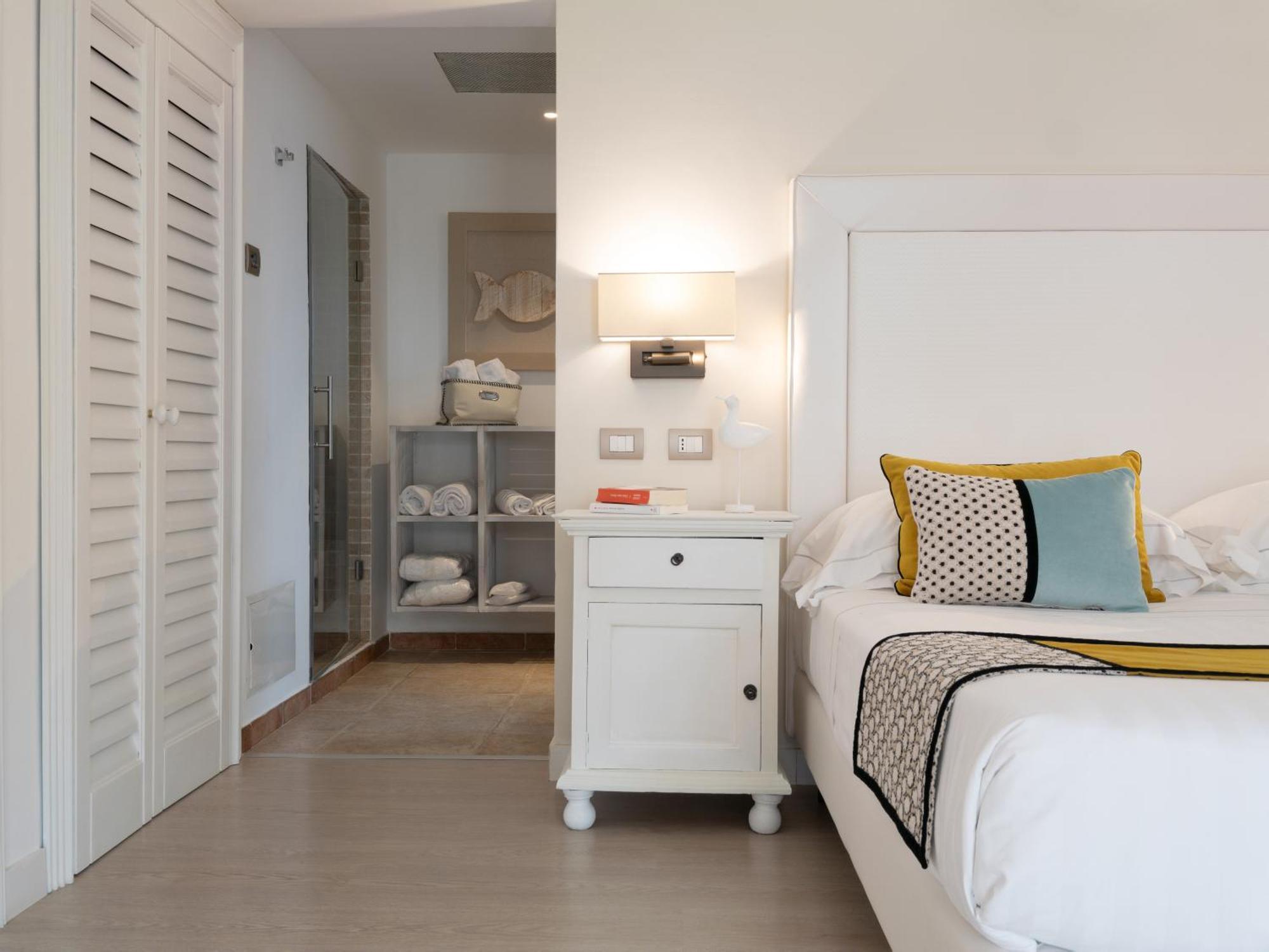 Hotel Cala Caterina 4*